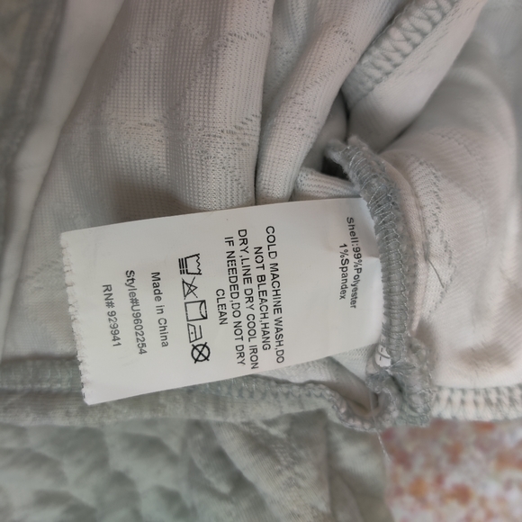 Gray Cable Knit Hi-Low Tunic Hooded Sweatshirt - Picture 7 of 10